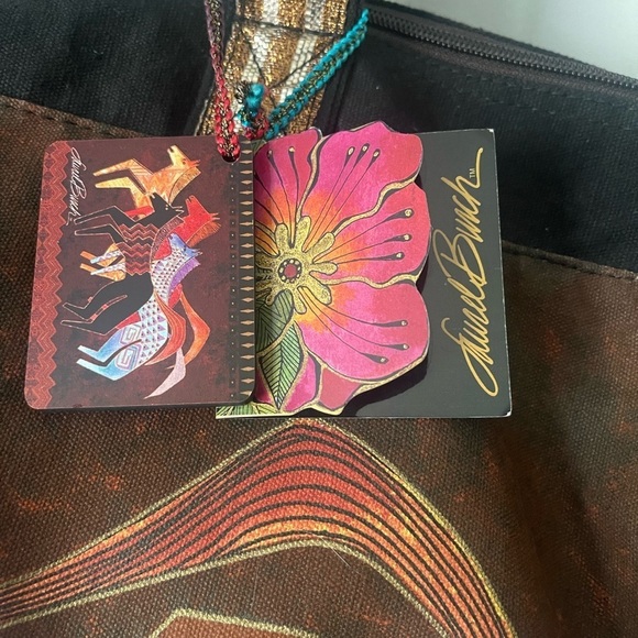 Large Laurel Burch Horses weekend tote - Picture 5 of 7